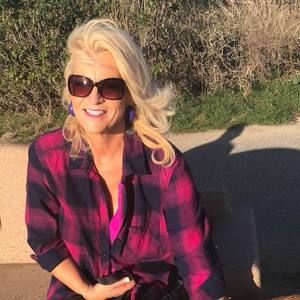 Meet your Posher, Phyllis